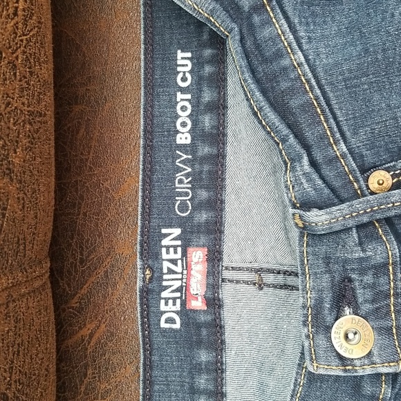 #O - Levi's Women Denizen Curvy Boot Cut Jeans In Deep Blue 26W 27.5L - Picture 2 of 11